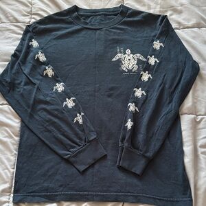 Unisex Blue Kauai Long Sleeve Shirt w/ Turtle Design